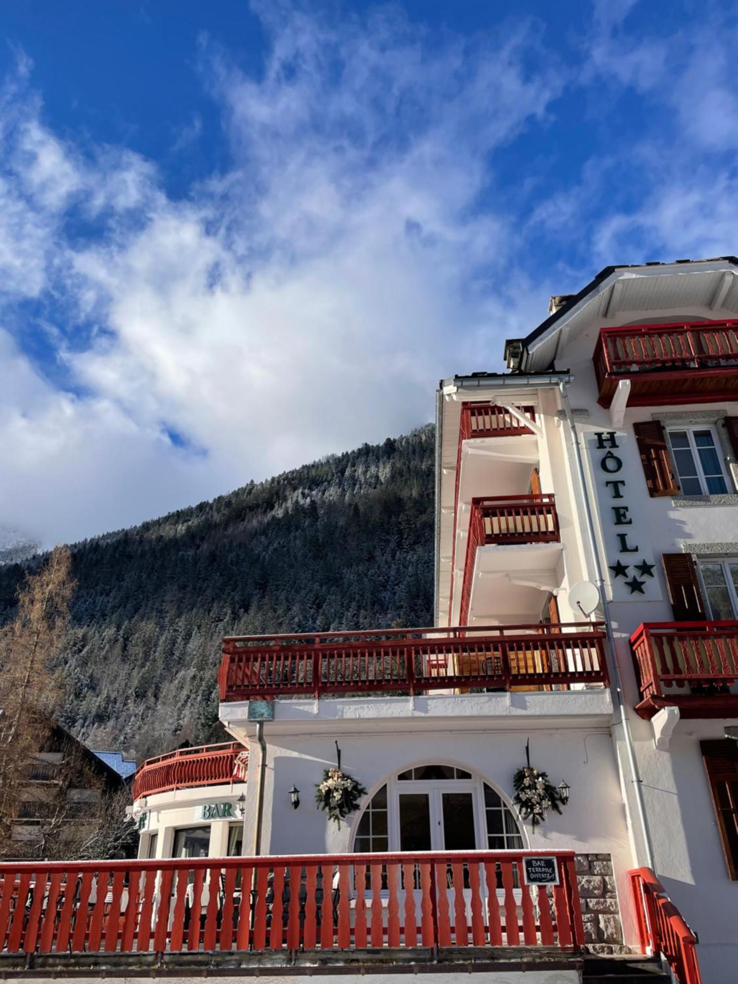 Chalet Hotel La Sapiniere Chamonix Exterior photo