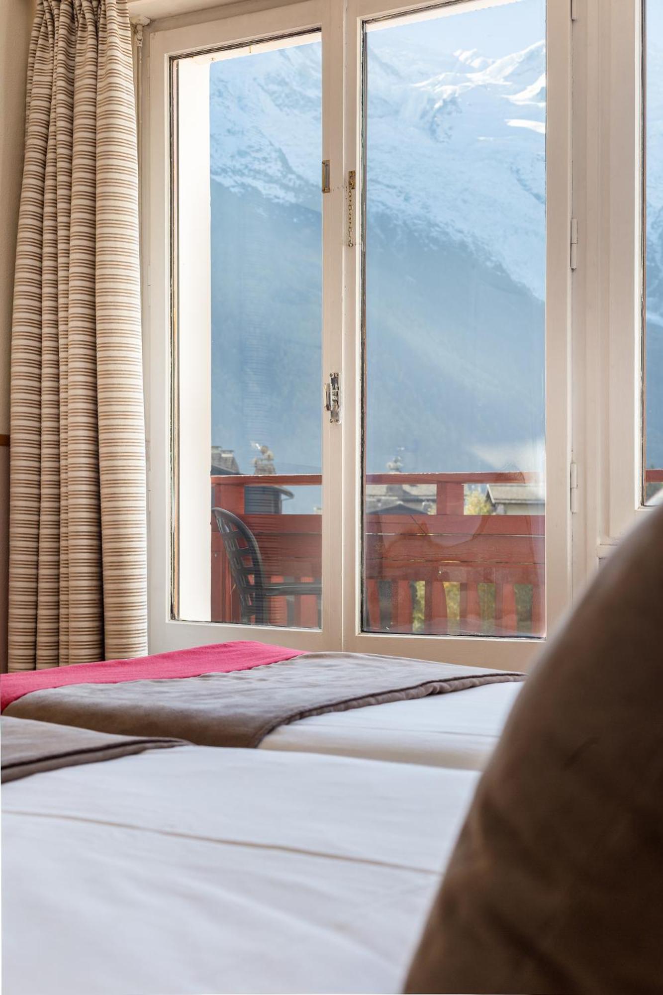 Chalet Hotel La Sapiniere Chamonix Exterior photo