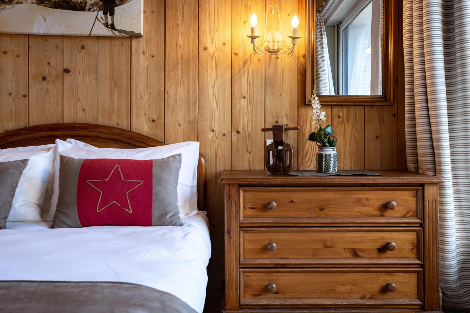 Chalet Hotel La Sapiniere Chamonix Exterior photo